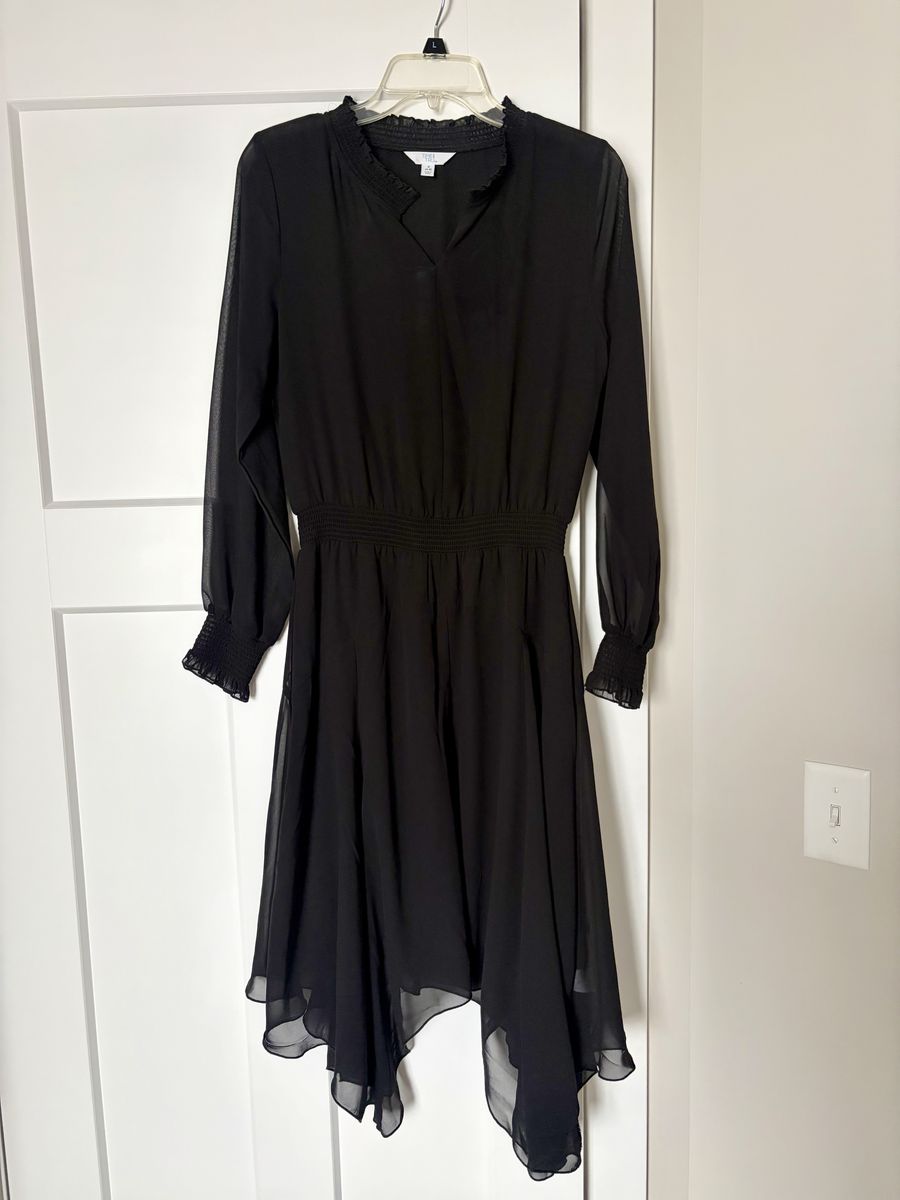 Black Flowy Long Sleeve Dress