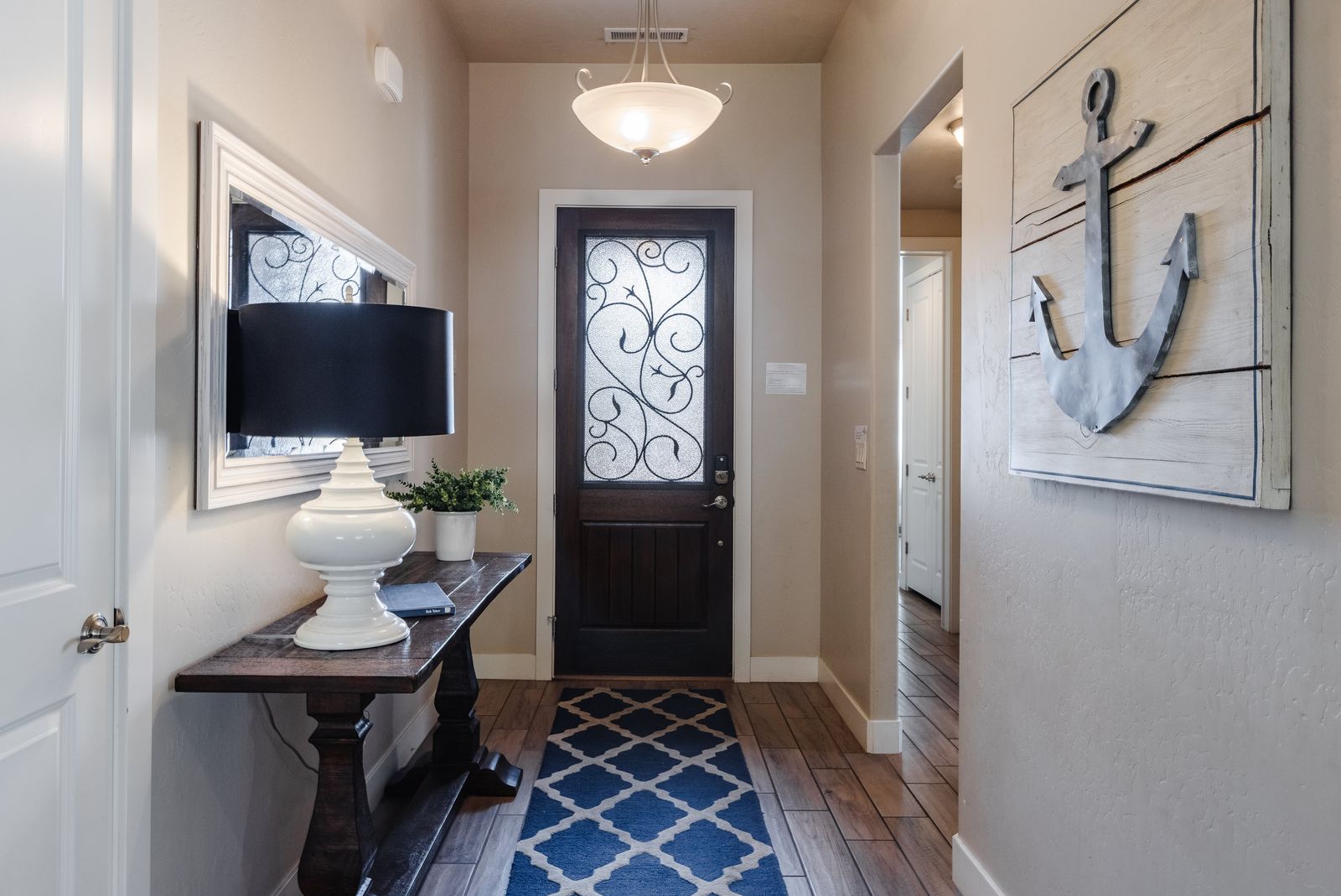 Main image 5