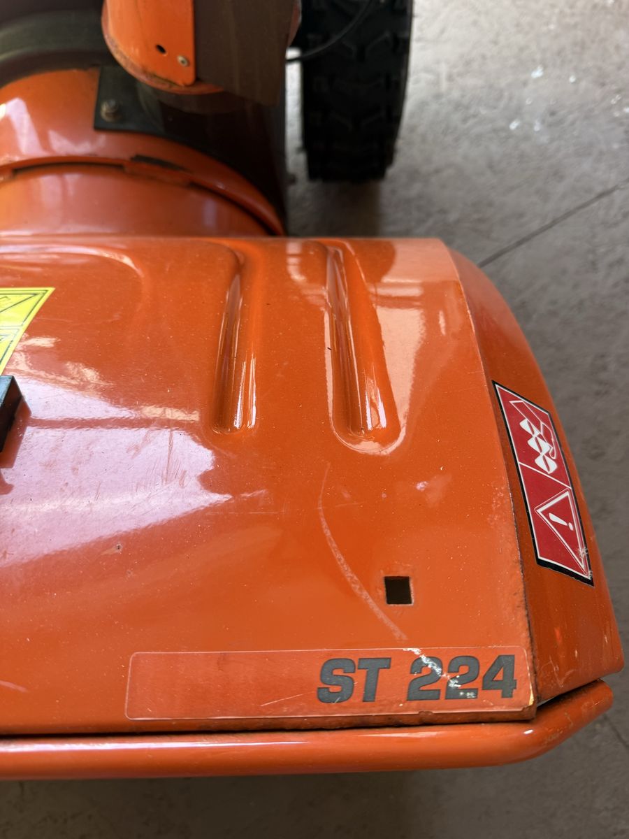 Husqvarna ST 224 Two-Stage Snow Blower with Electric start  snow blower