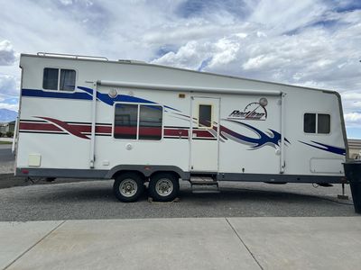 2007 Fleetwood Redline 26FS ToyHauler