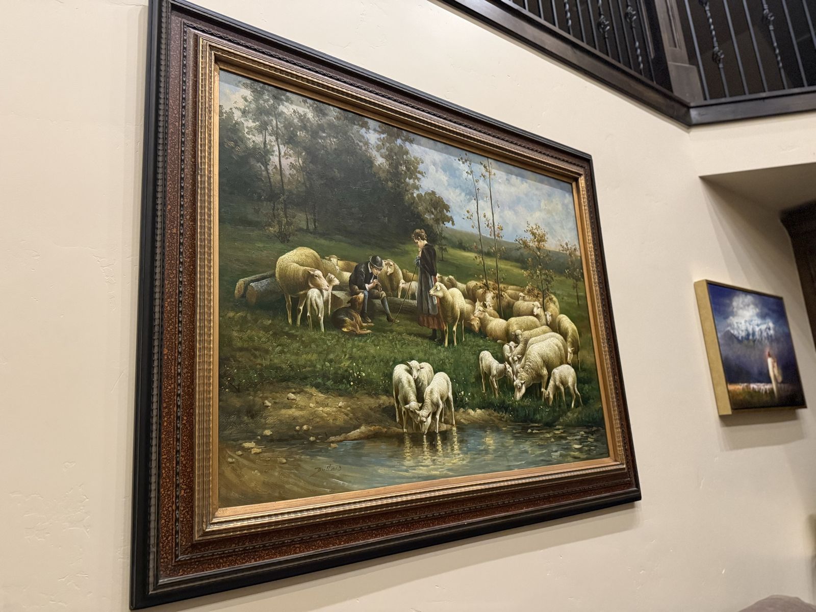 Main image 7