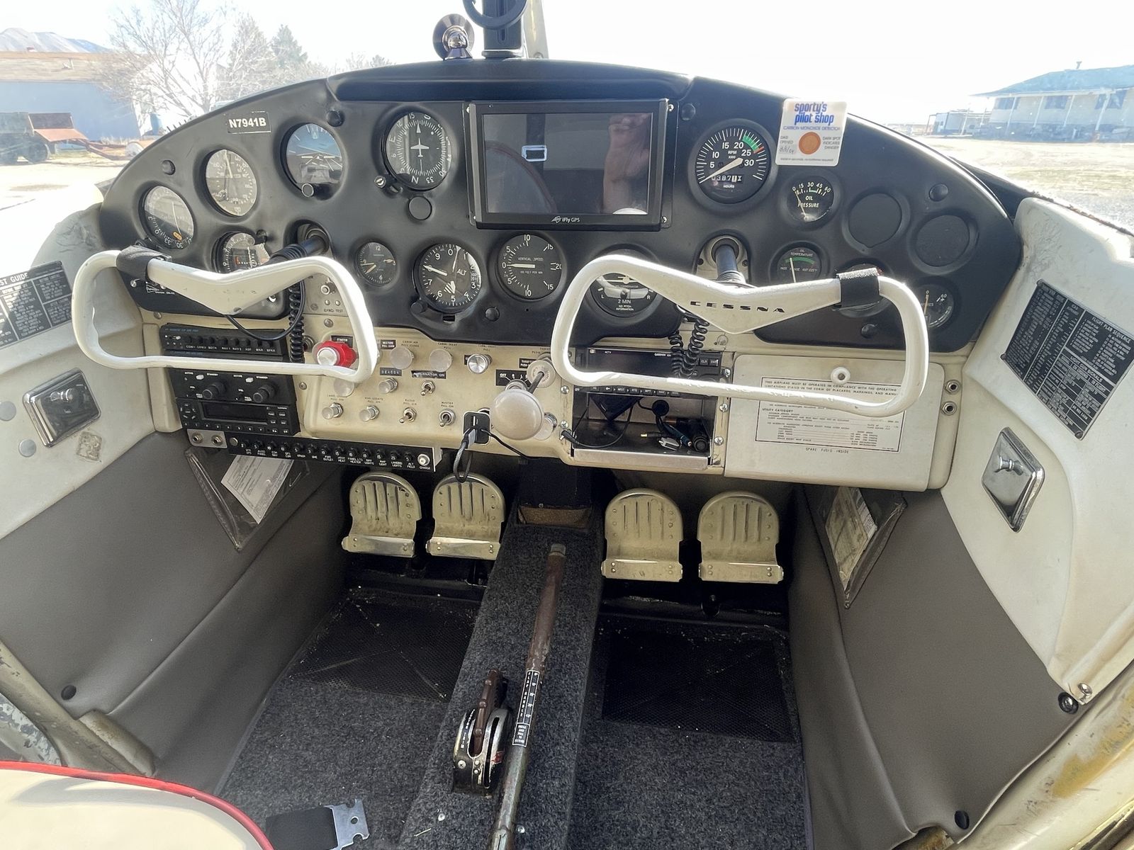 Main image 11
