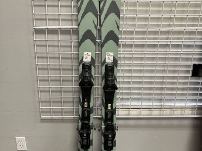 Salomon QST 92 168cm w/Salomon M10 GW Adjustable Bindings