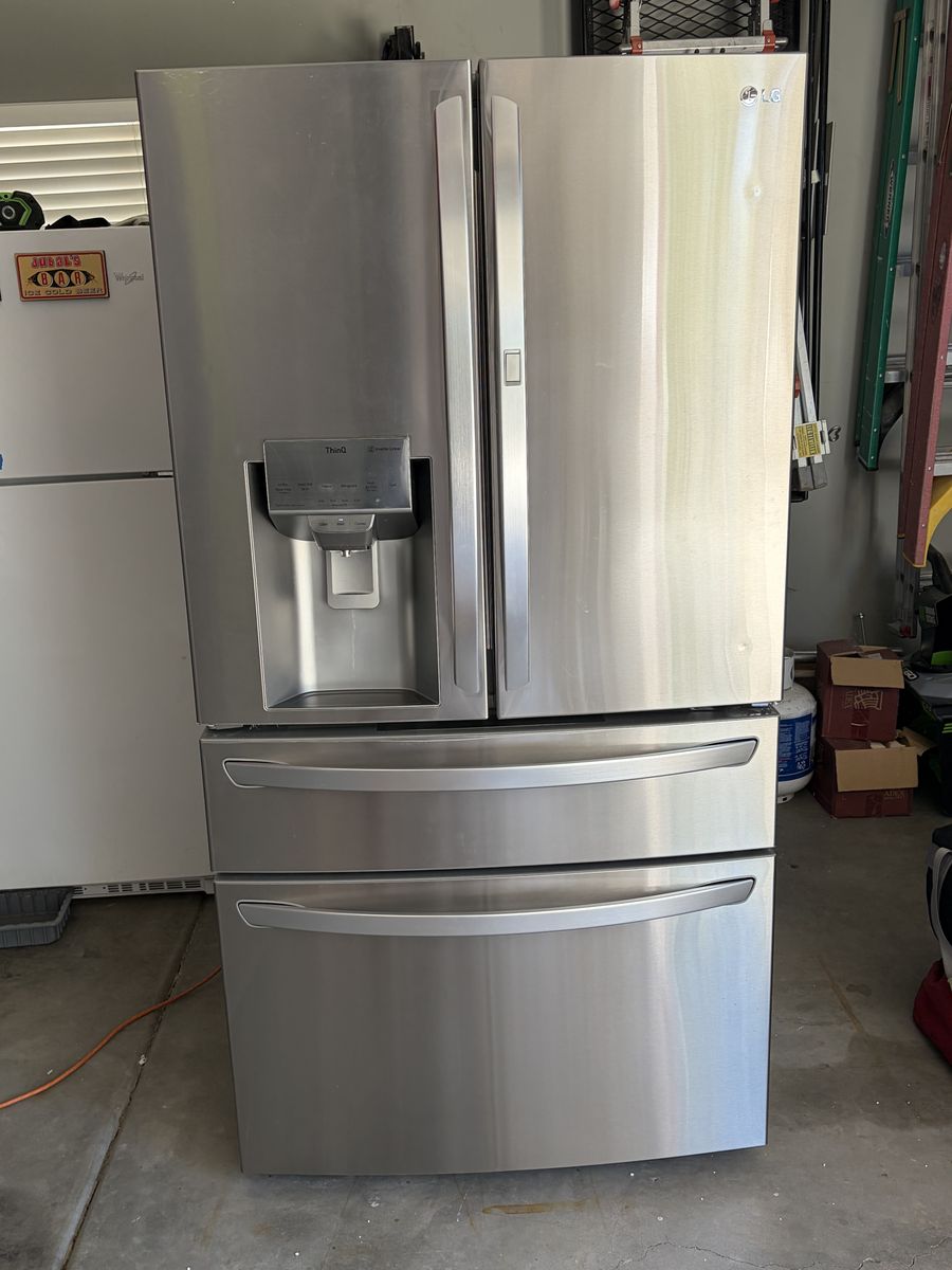 LG 4 door refrigerator