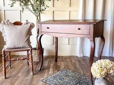 *FREE DELIVERY* Beautiful Piano Style Secretary Desk