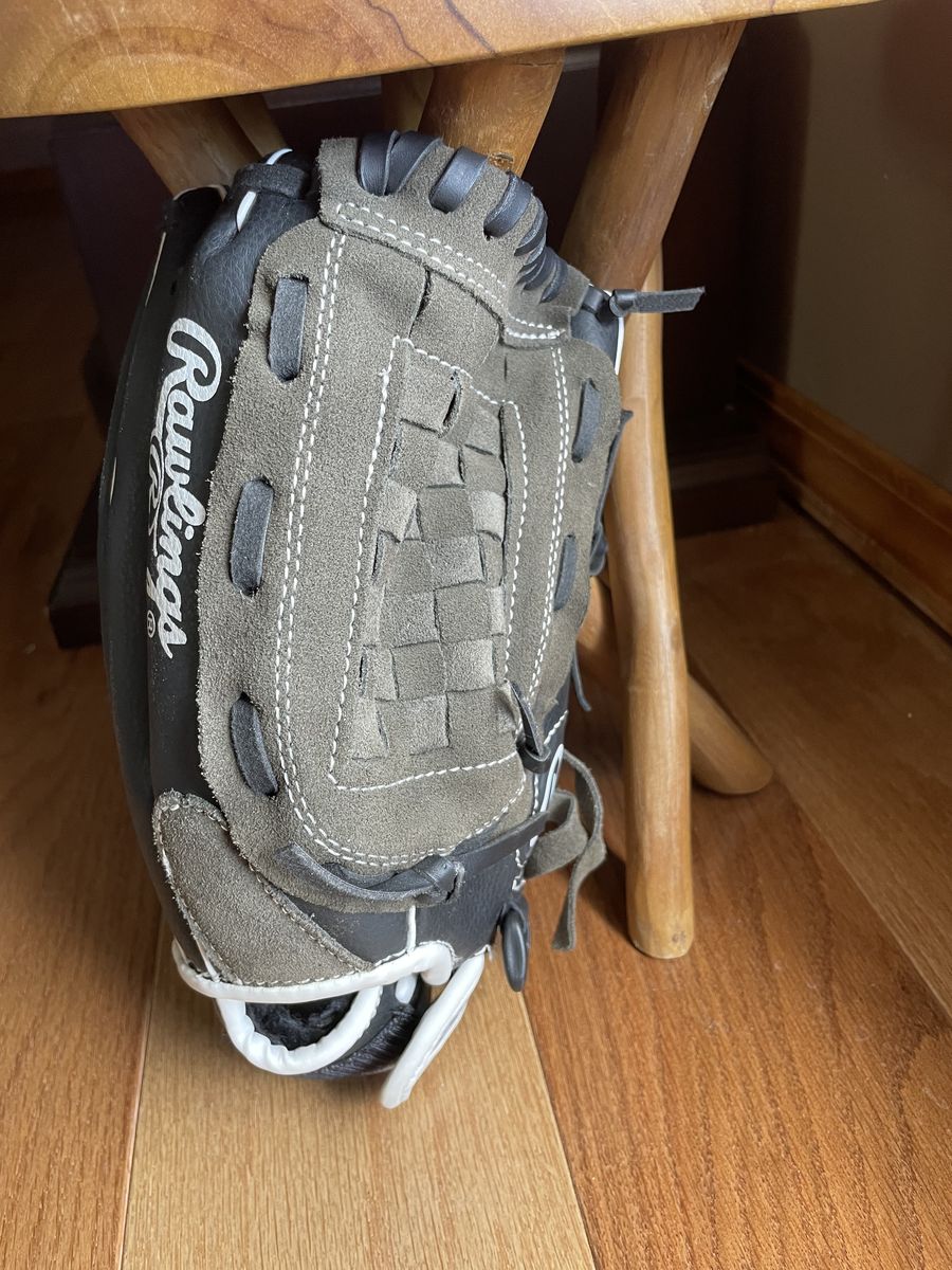 Baseball glove