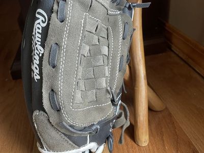 Baseball glove