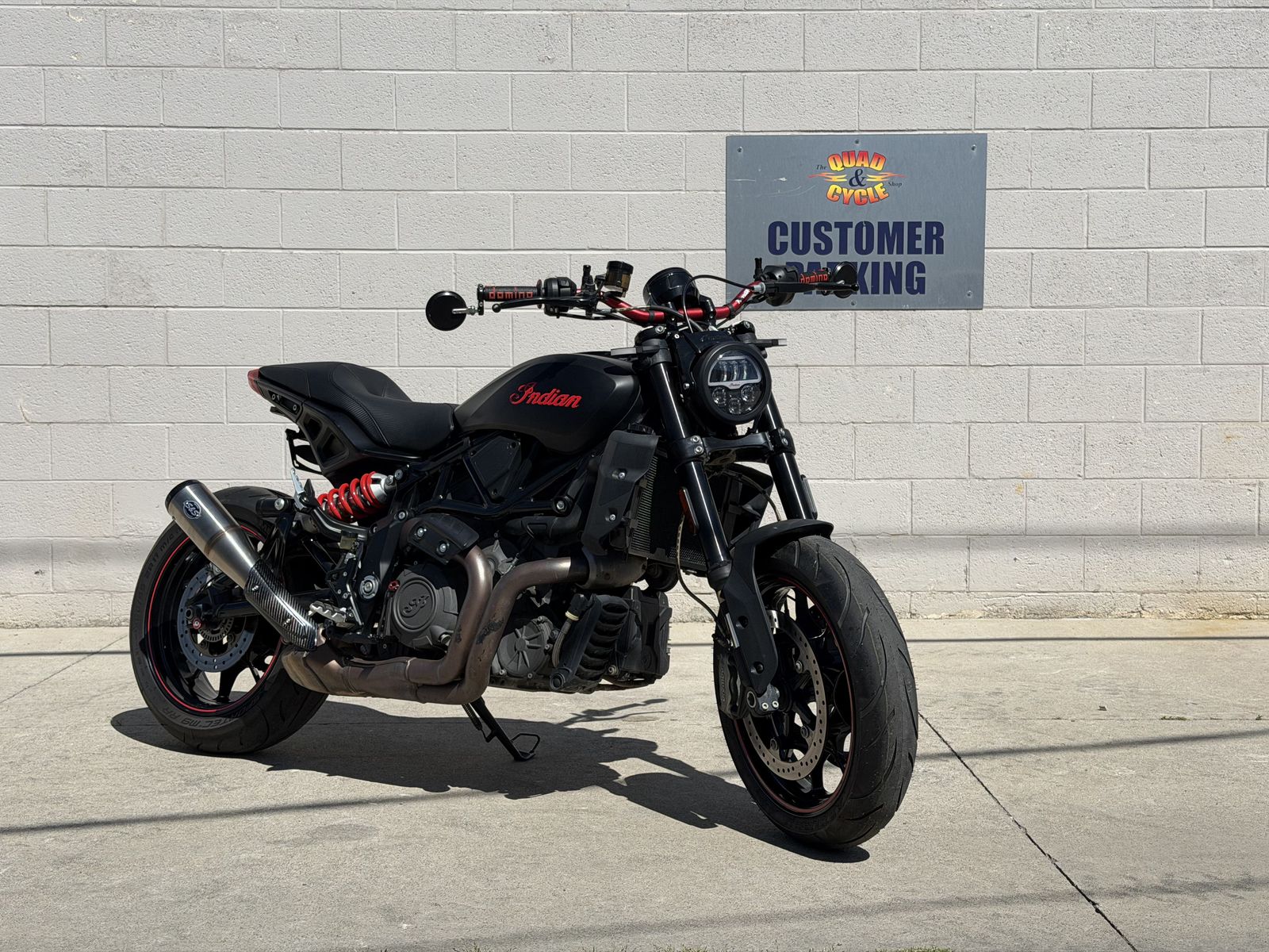 2022 Indian FTR 1200 – Flat Track Soul, Street Performance