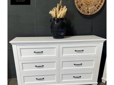 ROSE MODERN DRESSER AMAZING DEAL‼️