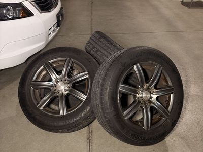 Universal Wheels & TIres