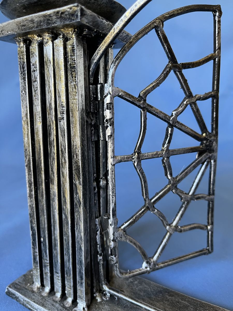 Main image 6