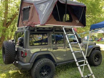 iKamper Skycamp Rooftop Tent 2.0