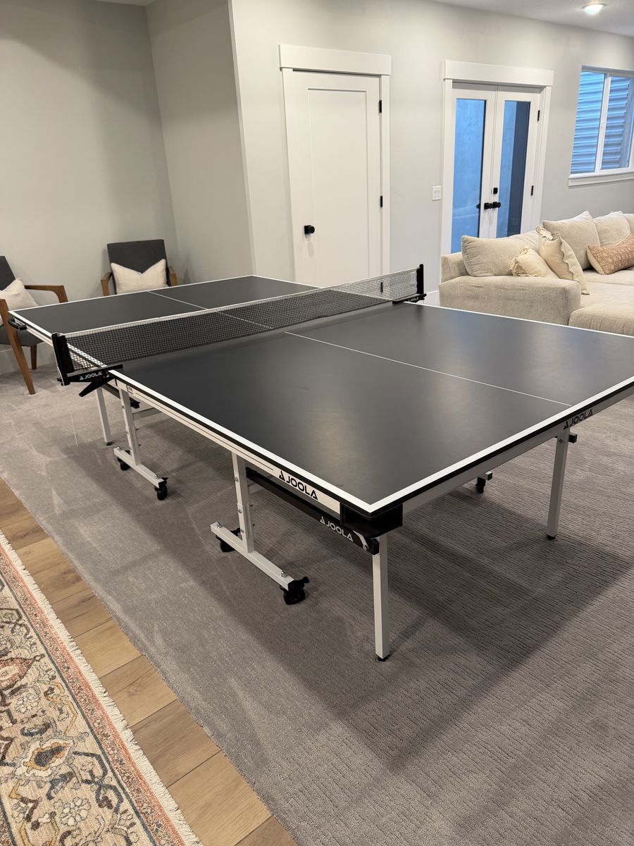 Joola ping pong table