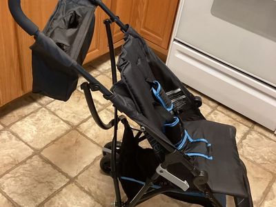 Summer Infant Convenience Stroller - Black with Blue Trim, Lightweight Umbrella Stroller