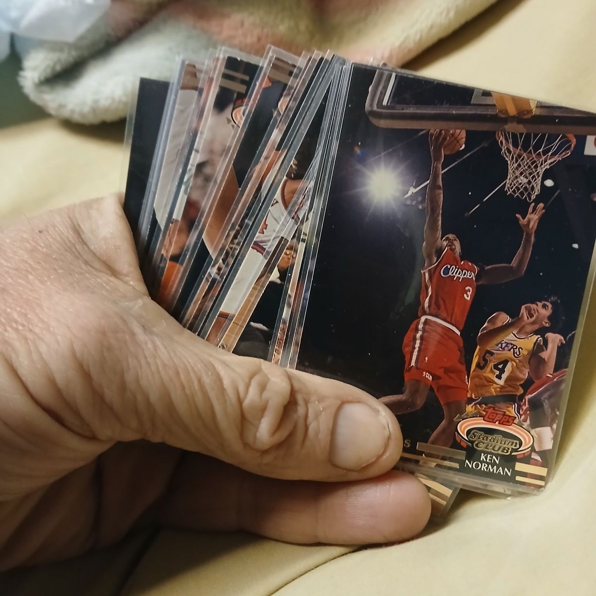 Basketball Cards 22 pack