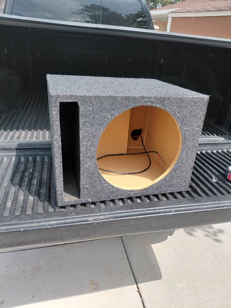 Single Subwoofer Ported Enclosure Box Carpeted Gray Wooden Speaker Cabinet