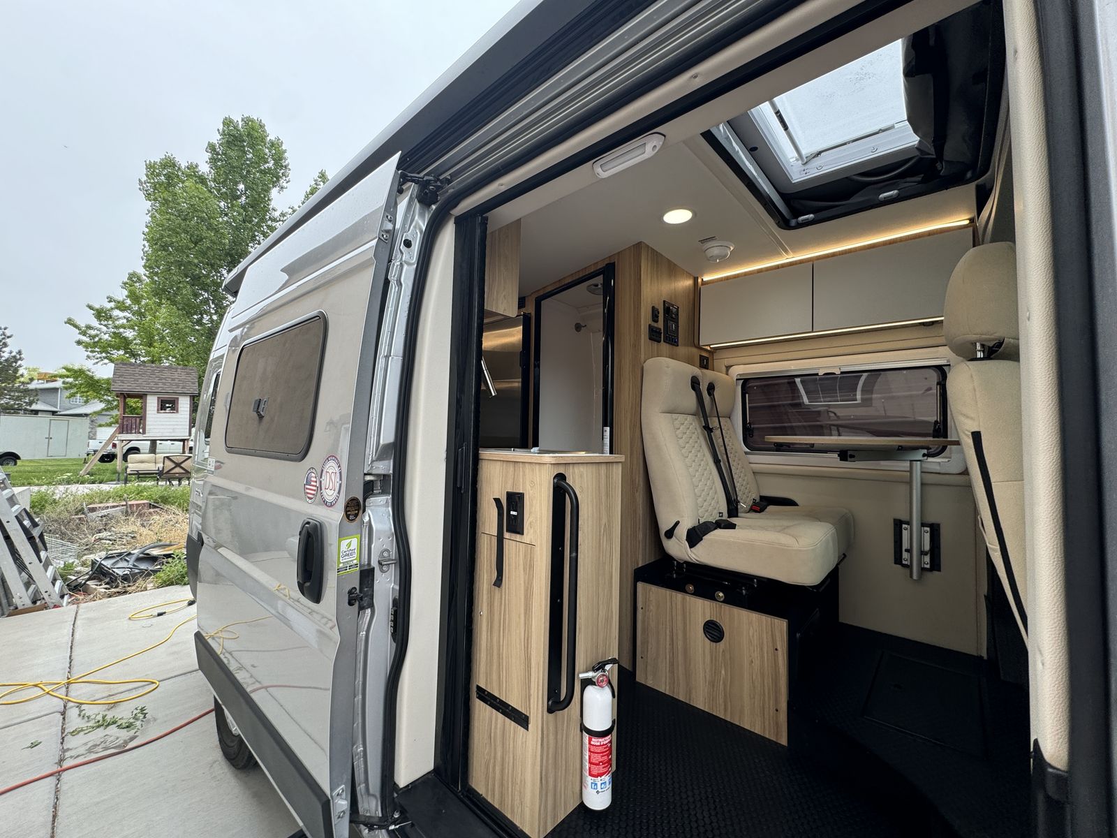 ️Coachmen Pixel Camper Van- Fully Stocked- sleeps 4- for rent