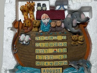 Vintage Noah's Ark Perpetual Calendar Collectible Figurine with Animals