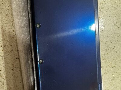 New 3ds XL - Metallic Blue IPS