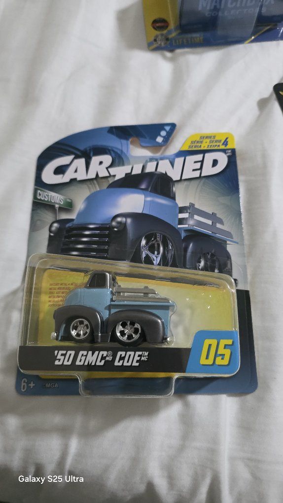 Cartooned Customs '50 GMC COE Series 4 #05 Diecast Truck