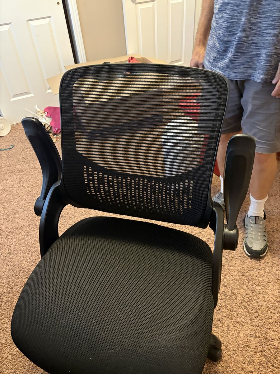 Black Mesh Office Chair with Adjustable Lumbar Support and Armrests - Ergonomic Swivel Desk Chair