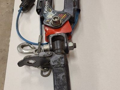 Roadmaster Falcon All-Terrain 6,000 lb. Non-Binding Tow Bar - Hitch Mount RV Towing
