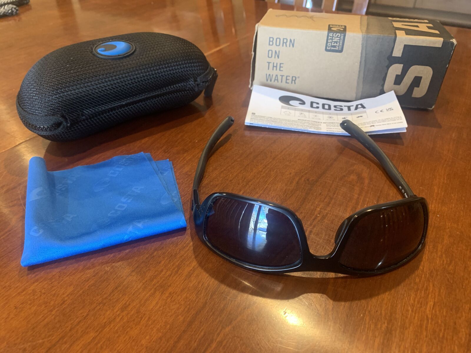 Costa Del Mar Whitetip Sunglasses (Authentic)