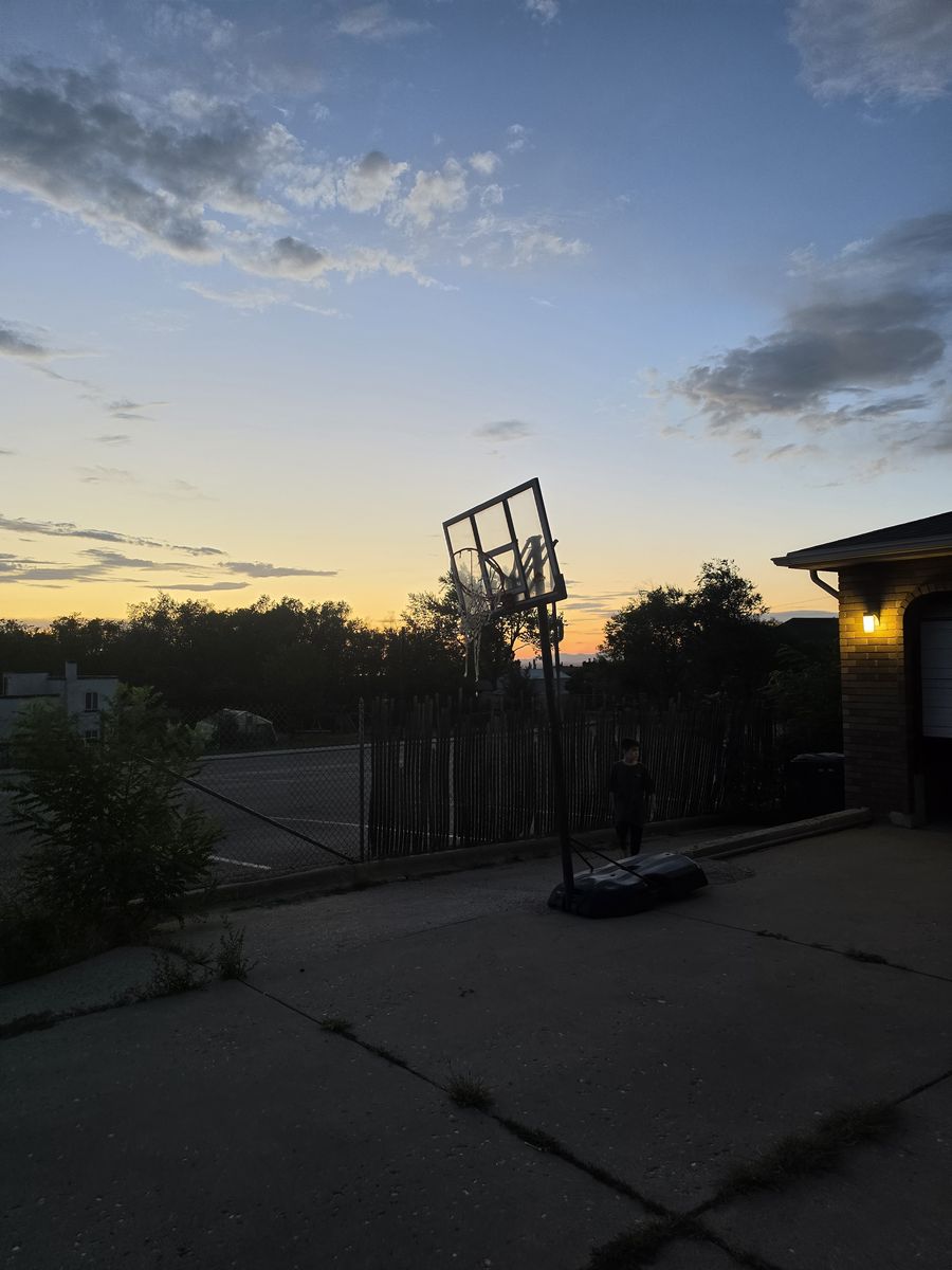 Free basketball hoop outdoor