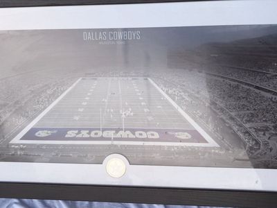 Framed Dallas Cowboys commemorative coin
