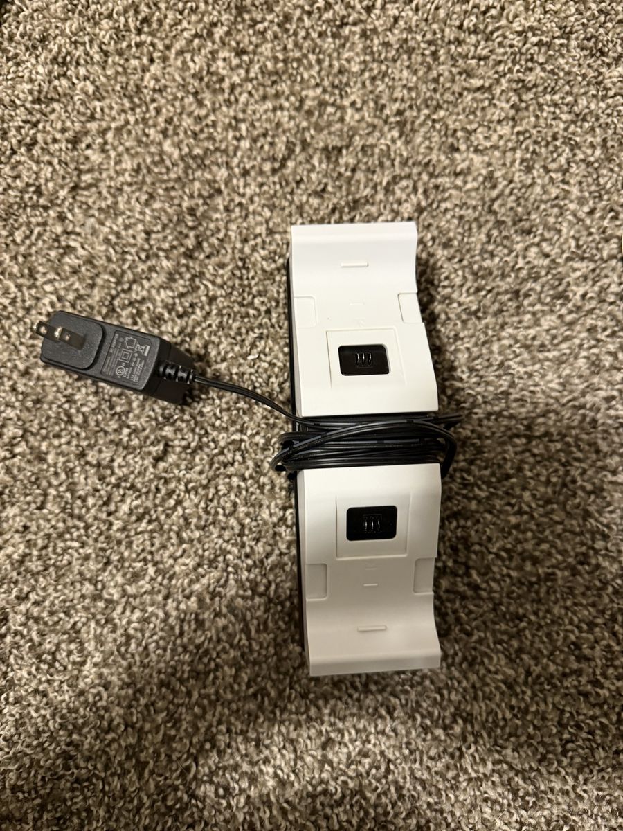 Nintendo Wii Remote Charger with AC Adapter - White, Dual Charging Dock
