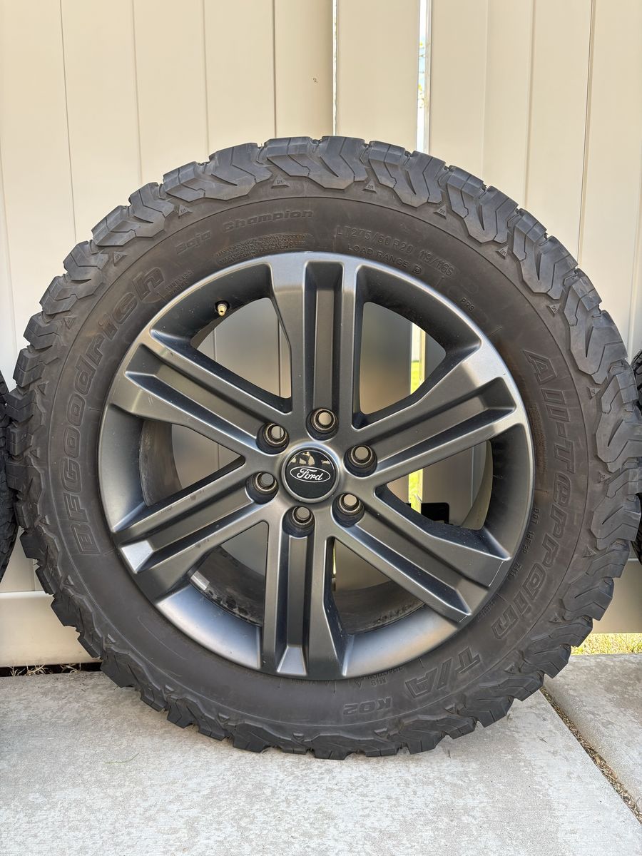 BFGOODRICH All Terrain Ko2 w/F-150 Black Out Rims