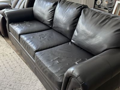 Couches Free