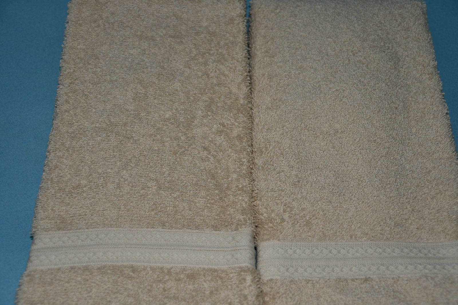 2 NEW "HOME EXPRESSIONS" HAND TOWELS ~ PERFECT SAND ~ 16" x 26" ~ 100% COTTON ~ QUALITY ~ VERY NICE!