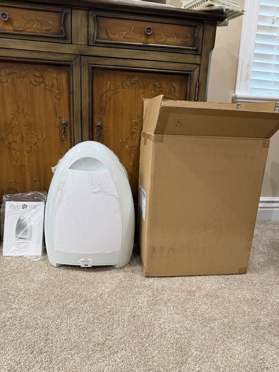 EyeVac Home Touchless Stationary Vacuum - White (Unused with Box)