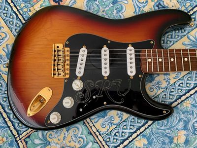 Stevie Ray Vaughn '92 Strat Collector Guitar
