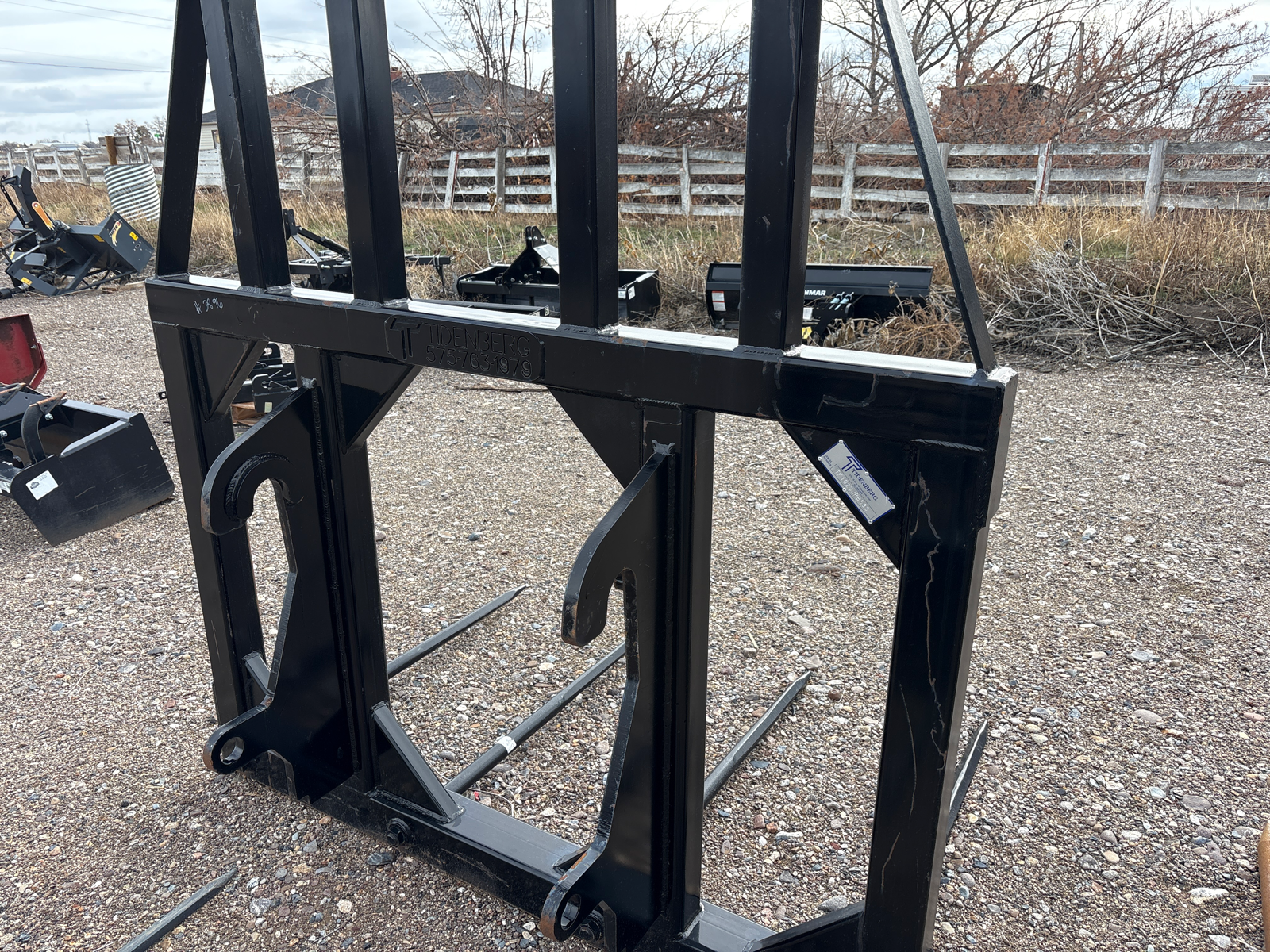 2023 Tidenberg Hay Forks