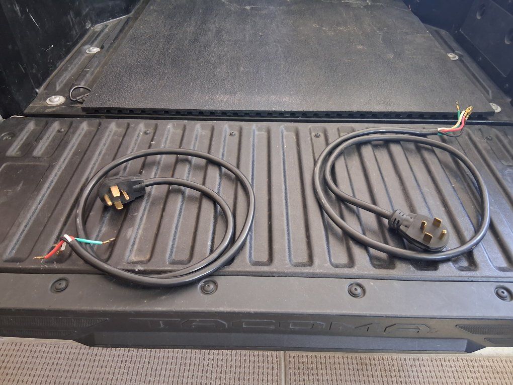 Main image 3