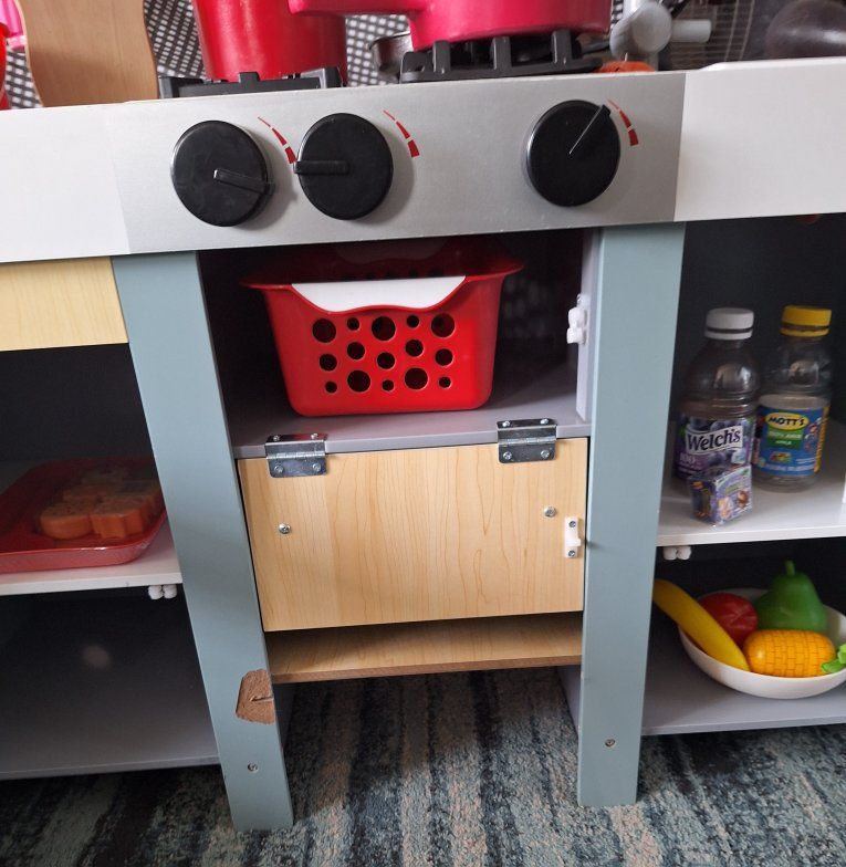 Gender Netural Step2 Urban Wood Kitchen