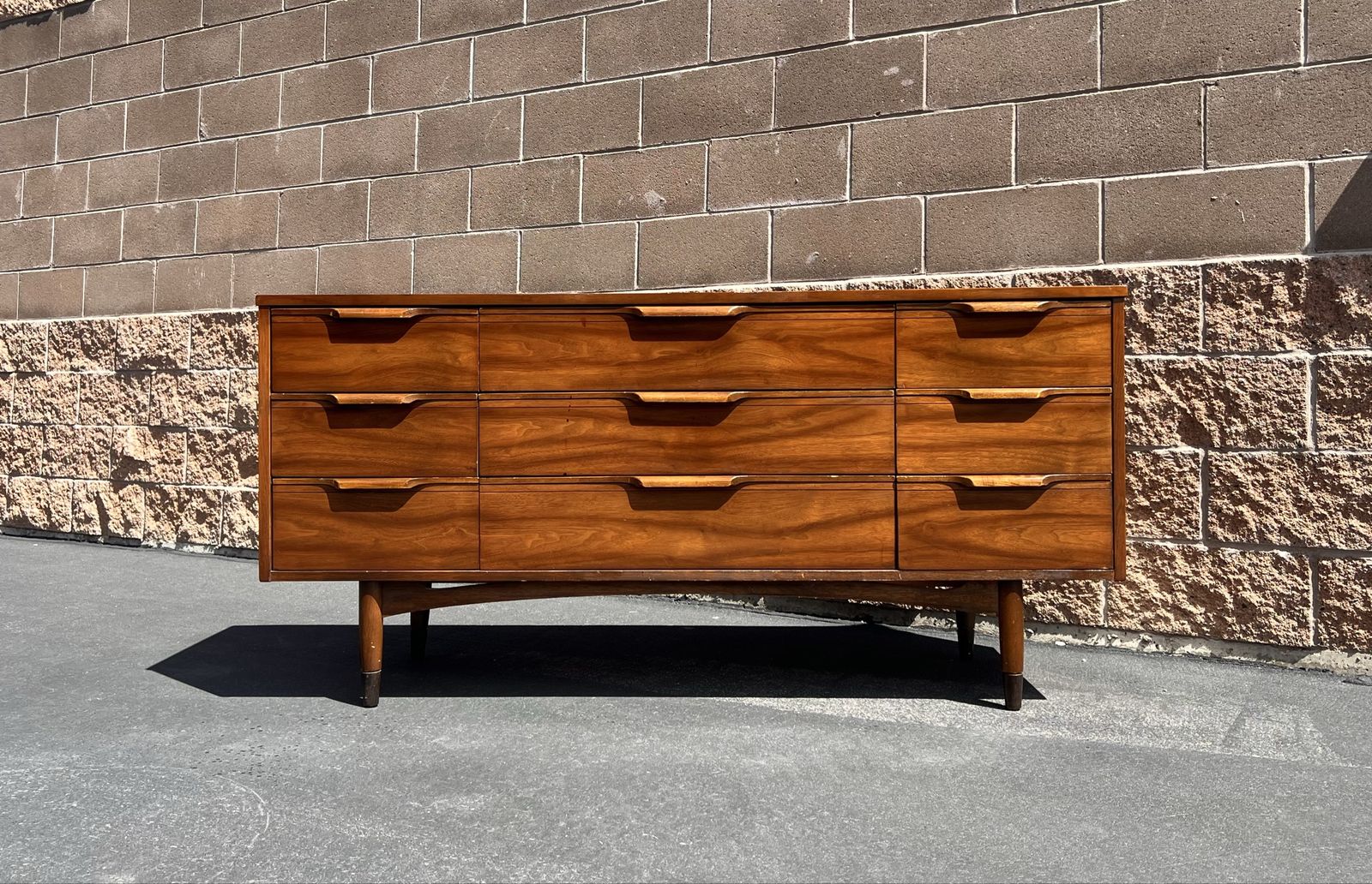 Mid Century Modern 9 Drawer Dresser Vintage