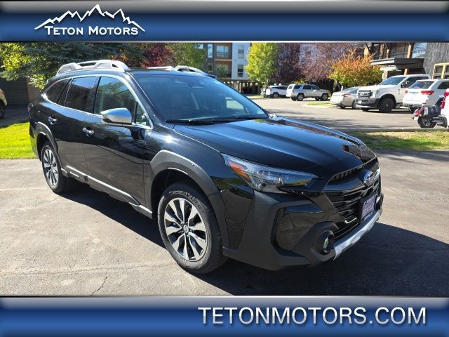 2025 Subaru Outback Touring