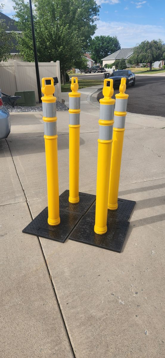 (4) Yellow Candlestick Barricades / Delineators w/ Weighted Bases