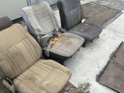 Fj60 Toyota front passenger seat