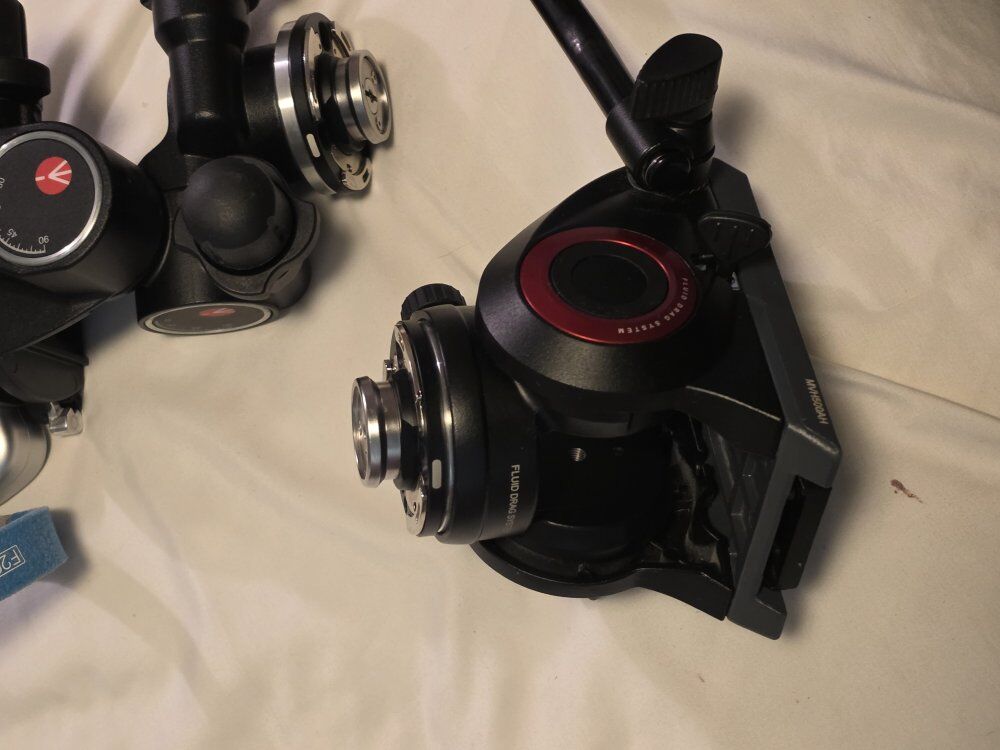 MANFROTTO TRIPOD FLUIDHEAD