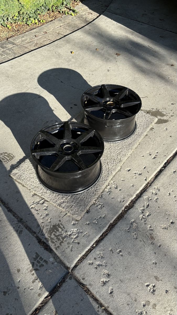 Vöxx Divo Wheels 17x8 5x112 set of 4