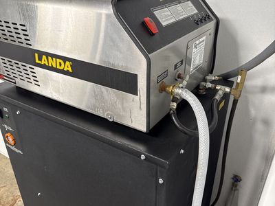 Landa 3000 PSI Heated Pressure Washer