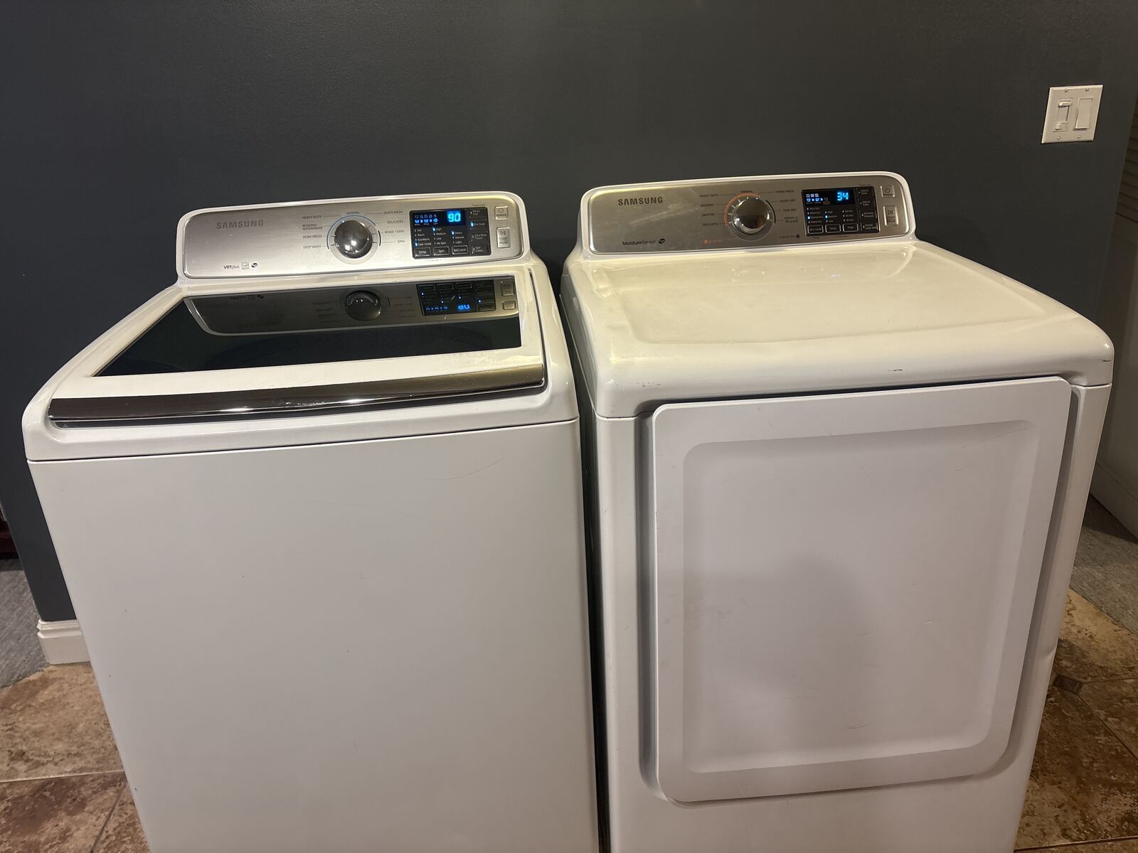 Samsung Washer Dryer pair (gas Dryer)
