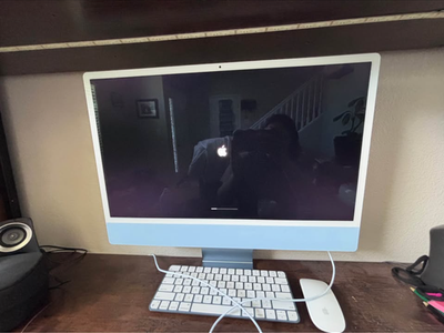2023 iMAC 24 inch M3