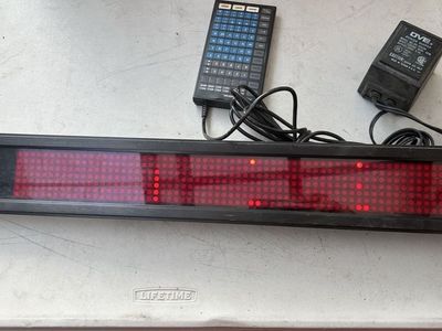 DYNASTY CLASSICS MOVING MESSAGE ELECTRONIC DISPLAY 28 x 4" GOOD CONDITION