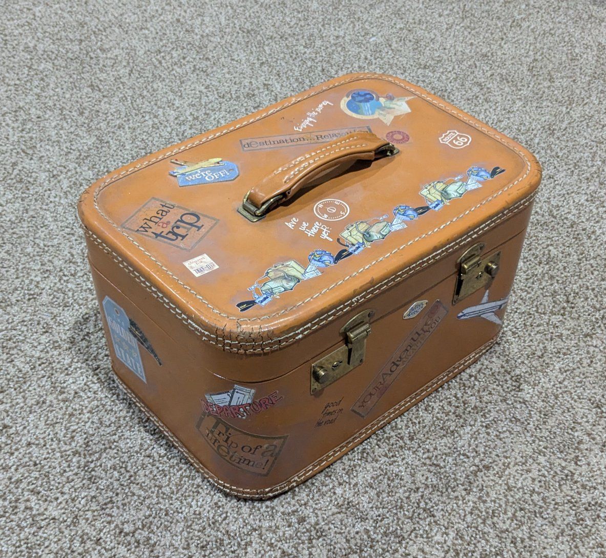 Belber Neolite Vintage Mid-Century Train Travel Luggage Case