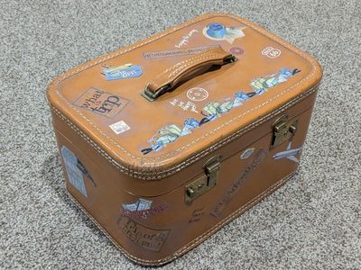 Belber Neolite Vintage Mid-Century Train Travel Luggage Case